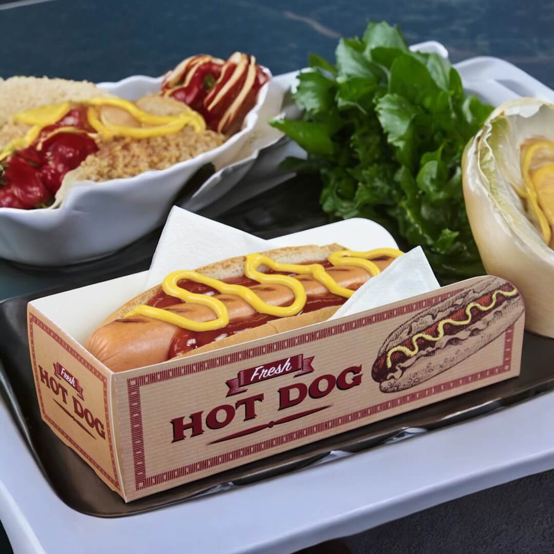 Lezzetli bir hot dog markanıza özel tasarlanmış karton sosisli sandviç kutusunda sunuluyor