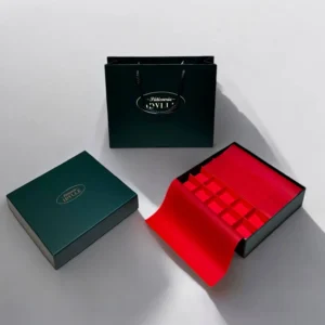 çikolata kutusu ve çikolata çantası